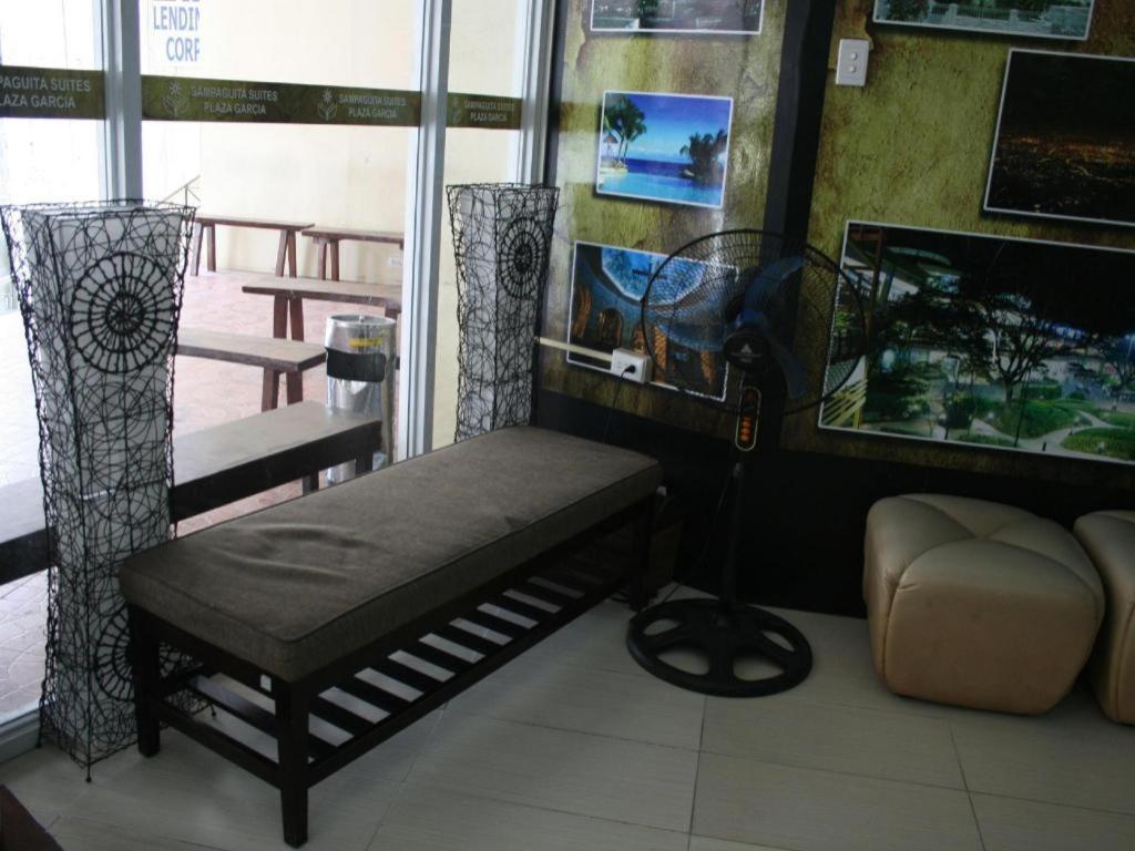 Sampaguita Suites Plaza Garcia Cebu Екстериор снимка