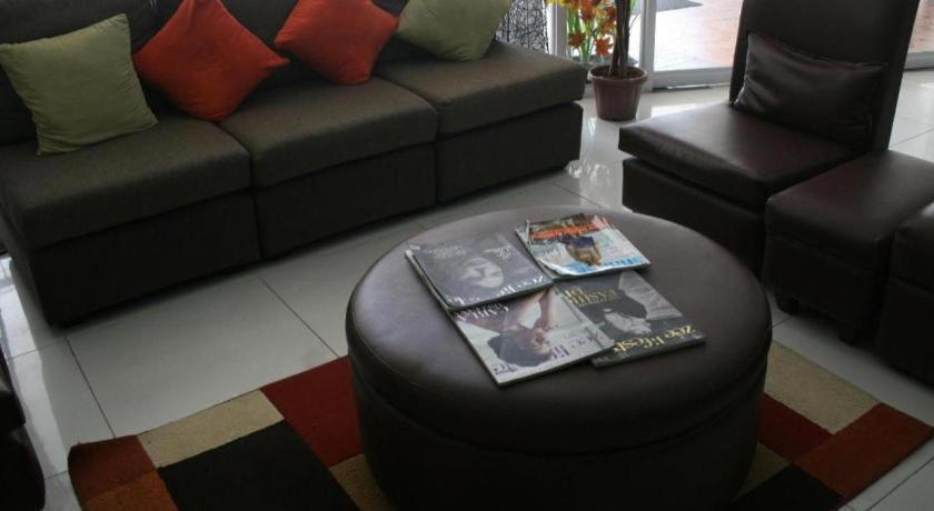 Sampaguita Suites Plaza Garcia Cebu Екстериор снимка