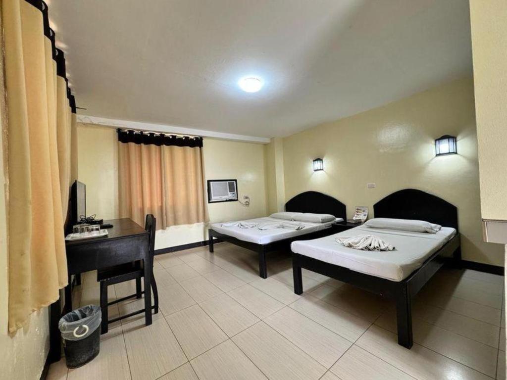 Sampaguita Suites Plaza Garcia Cebu Екстериор снимка