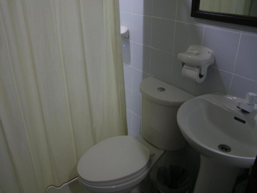 Sampaguita Suites Plaza Garcia Cebu Екстериор снимка