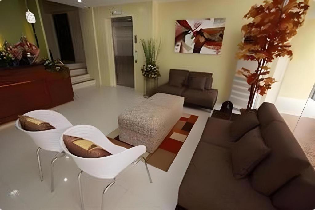Sampaguita Suites Plaza Garcia Cebu Екстериор снимка