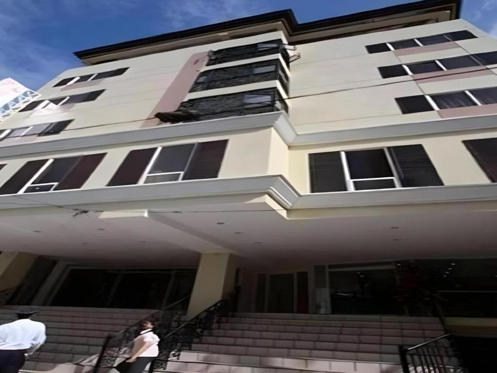 Sampaguita Suites Plaza Garcia Cebu Екстериор снимка